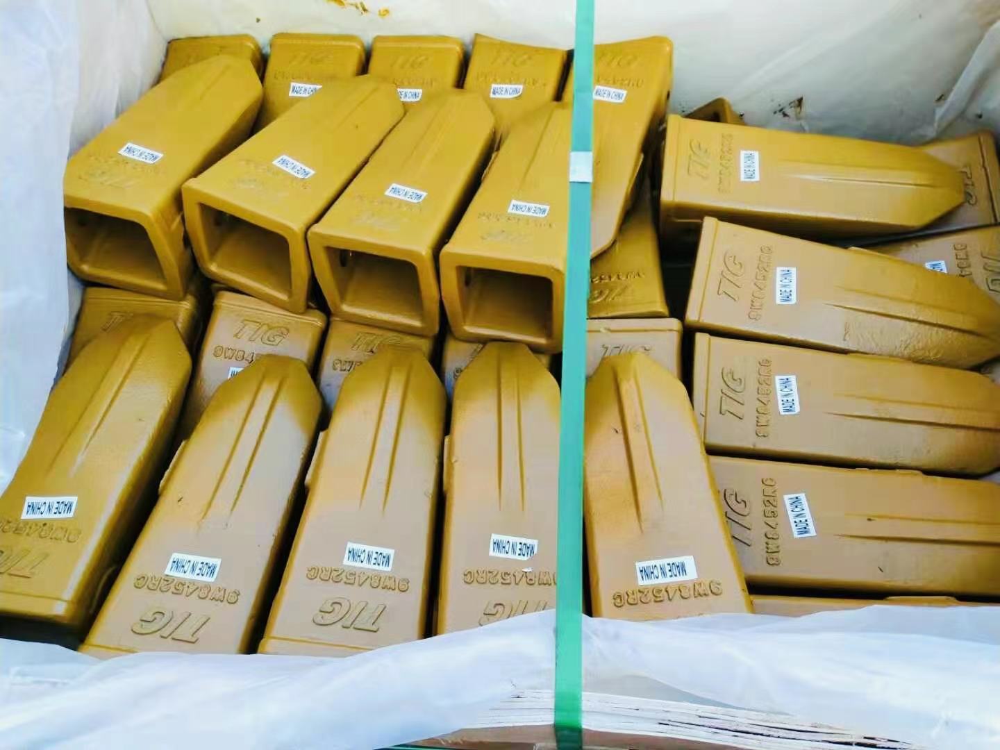 4T5502 عجلة محمل صب أسنان كاتربيلر حفار دلو