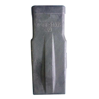61N4-31200 R130 Hyundai Casting Bucket الأسنان والمحولات